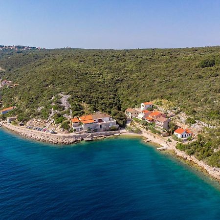 Apartments Linda Sestrunj Екстериор снимка