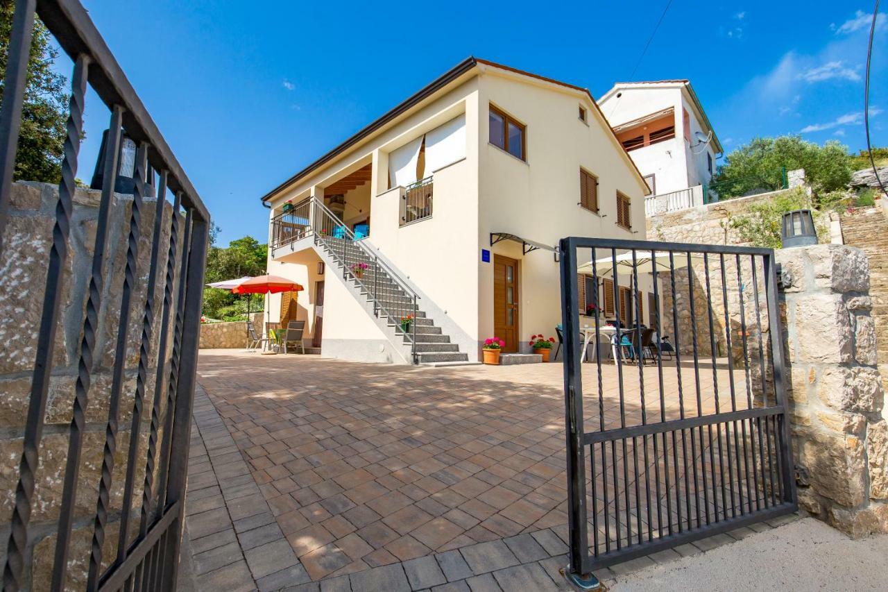 Apartments Linda Sestrunj Екстериор снимка